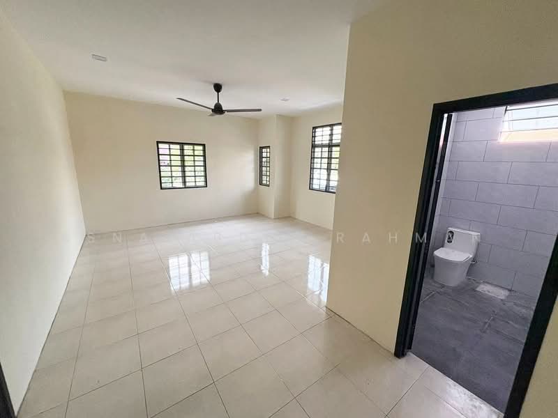 Rumah Teres 2 Tingkat untuk Disewa di Bandar Baru Bangi (Selangor) - Asna Abdul Rahman - Living Room - PropertyGuru.com.my