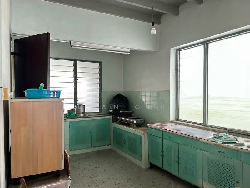 Rumah Teres untuk Dijual di Island Glades (Jelutong) - Qyan Goh - Kitchen - PropertyGuru.com.my