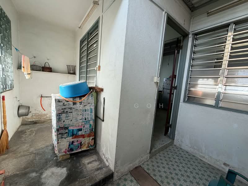 Terraced House for Sale in Island Glades (Jelutong) - Qyan Goh - Exterior - PropertyGuru.com.my