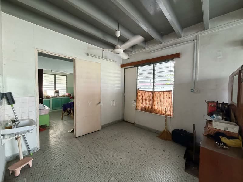 Terraced House for Sale in Island Glades (Jelutong) - Qyan Goh - Interior - PropertyGuru.com.my