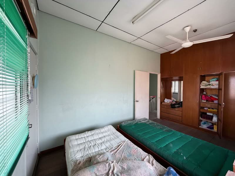 Terraced House for Sale in Island Glades (Jelutong) - Qyan Goh - Bedroom - PropertyGuru.com.my