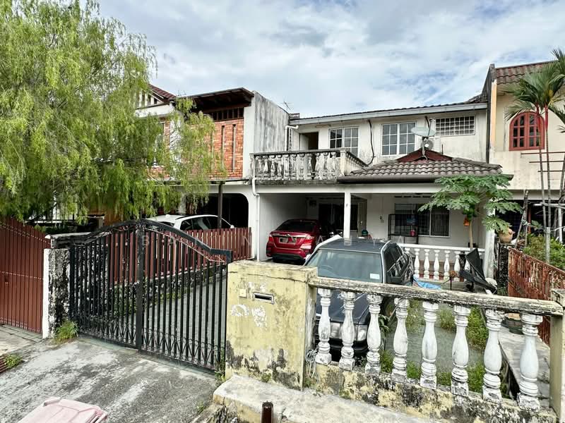 Terraced House for Sale in Klang (Selangor) - Banin Yahya - Exterior - PropertyGuru.com.my