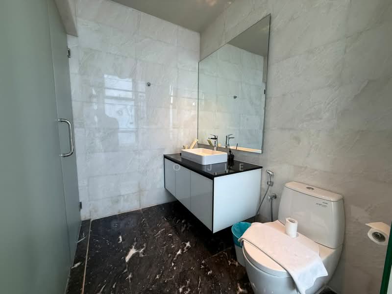 Service Residence for Sale at Royce Residence - Bao Jie - Bathroom - PropertyGuru.com.my