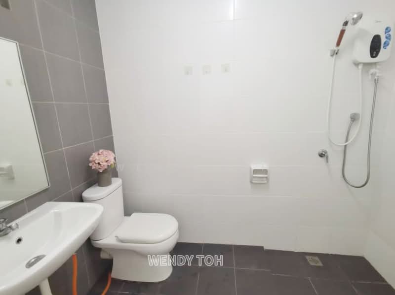 Condominium for Sale at SummerSkye Residences - Wendy Toh - Bathroom - PropertyGuru.com.my