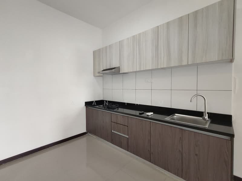 Service Residence for Rent at Molek Regency - Alan Tham - PropertyGuru.com.my