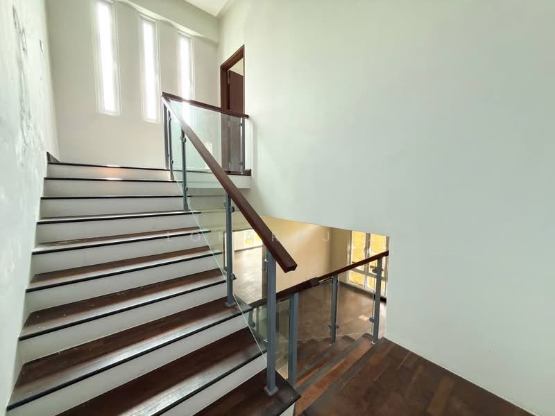 Untuk Dijual - Tijani Ukay