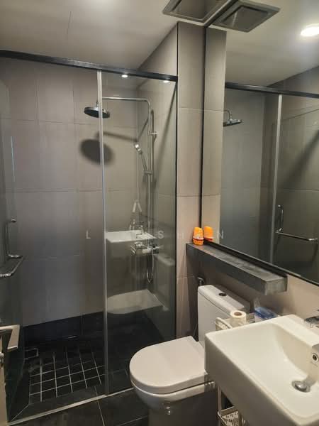 Service Residence for Rent at Bloomsvale Menara Vista Petaling - Lek Shen - Bathroom - PropertyGuru.com.my