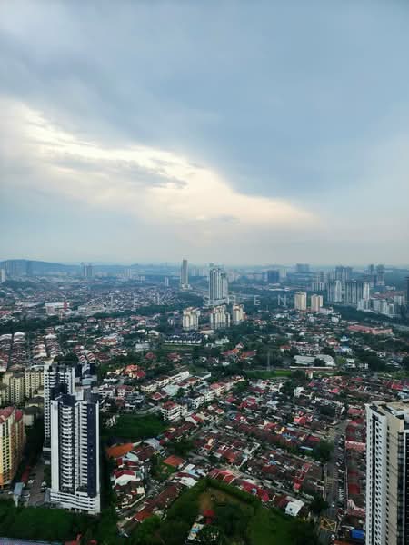 Service Residence for Rent at Bloomsvale Menara Vista Petaling - Lek Shen - Exterior - PropertyGuru.com.my