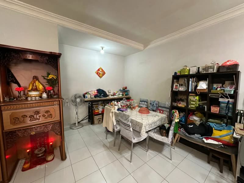 Rumah Teres 2 Tingkat untuk Dijual di Setia Tropika (Johor Bahru) - Shereen Wong - Living Room - PropertyGuru.com.my