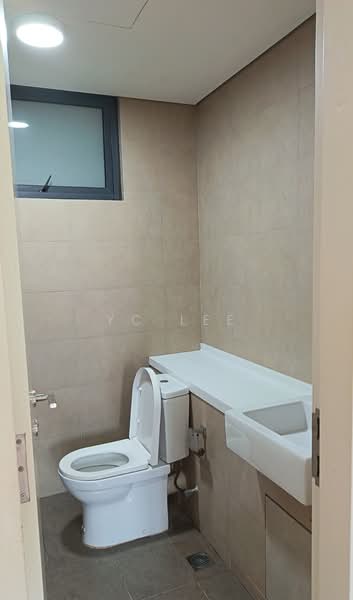 Servis Apartment untuk Disewa di Radia Residences - YC Lee - Bathroom - PropertyGuru.com.my