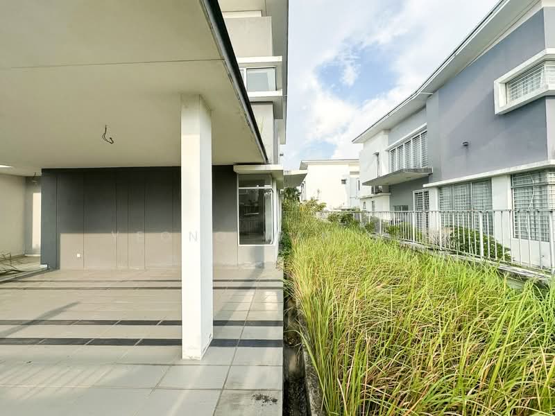 Rumah Berkembar untuk Dijual di Sungai Buloh (Selangor) - Yeong Wan Chi - Exterior - PropertyGuru.com.my