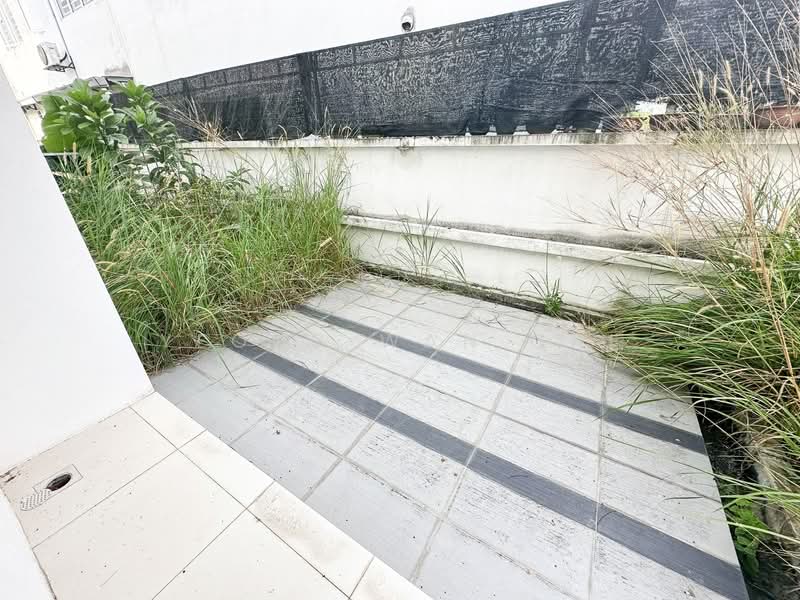Rumah Berkembar untuk Dijual di Sungai Buloh (Selangor) - Yeong Wan Chi - Exterior - PropertyGuru.com.my