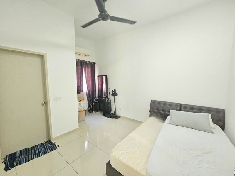2-storey Terraced House for Sale in Bandar Rimbayu (Telok Panglima Garang) - Leon Goh - Bedroom - PropertyGuru.com.my