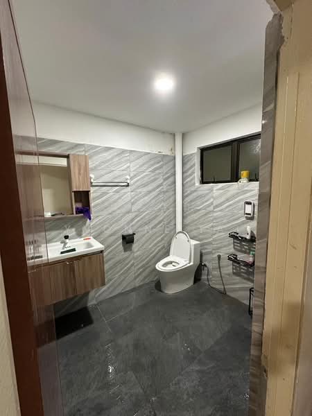Rumah Teres 1 Tingkat untuk Dijual di Taman Sri Skudai (Skudai) - Yvonne Tai - Bathroom - PropertyGuru.com.my