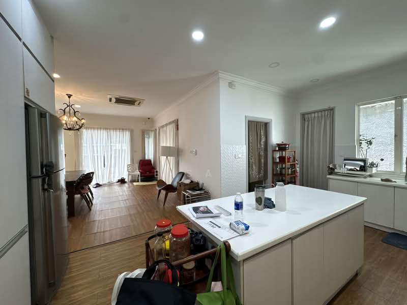 Semi-Detached House for Sale in Kota Damansara (Selangor) - Feisal . - Kitchen - PropertyGuru.com.my