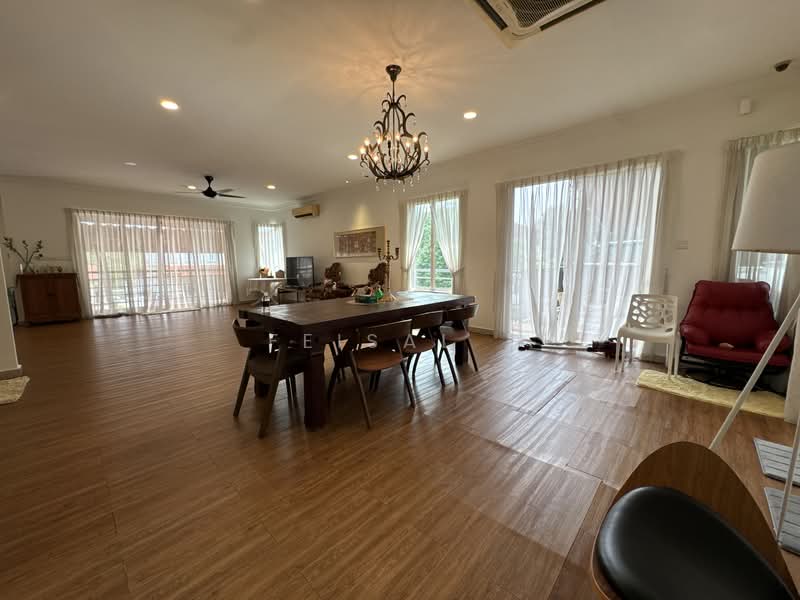 Semi-Detached House for Sale in Kota Damansara (Selangor) - Feisal . - Living Room - PropertyGuru.com.my