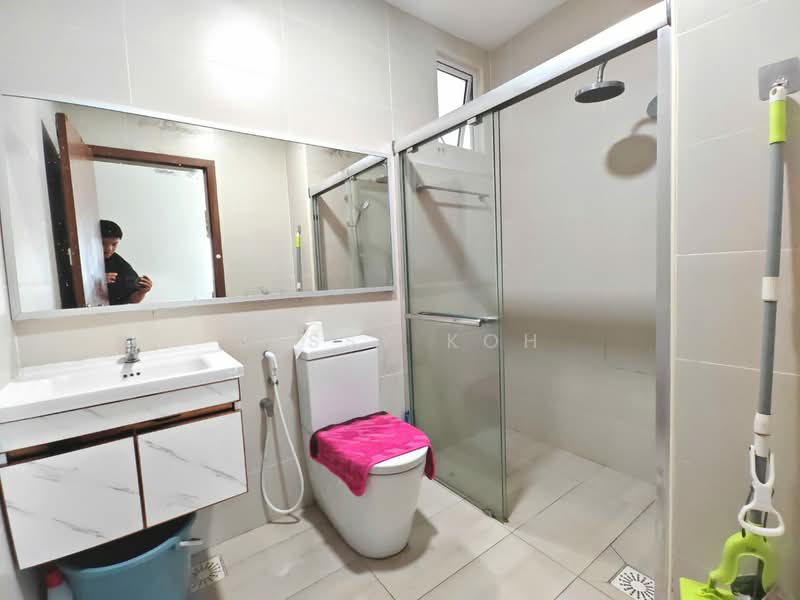 Servis Apartment untuk Disewa di Grandview 360 - Jessy Koh - Bathroom - PropertyGuru.com.my