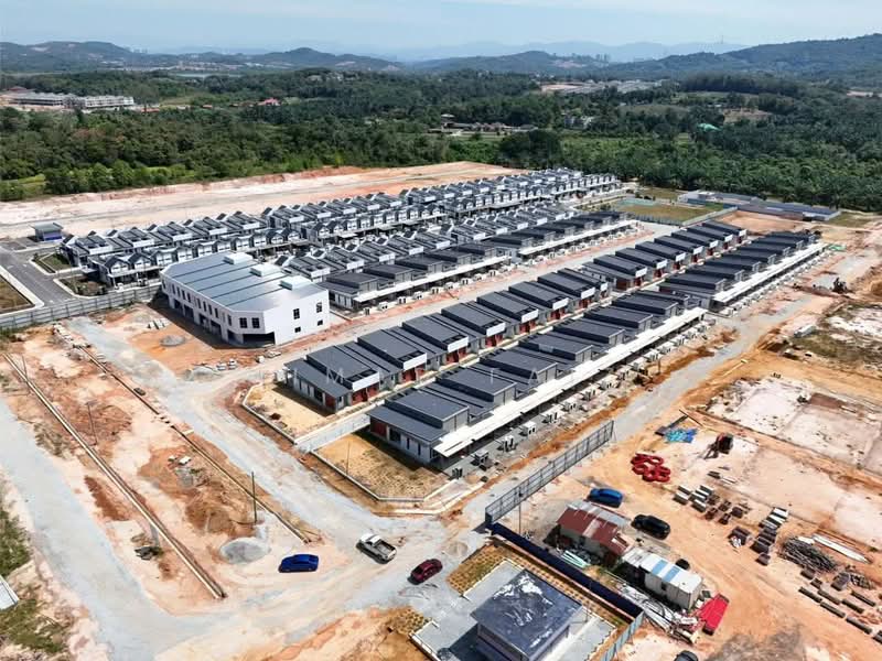 1-storey Terraced House for Sale in Pekan Dengkil (Dengkil) - Ahmad Faiz - Exterior - PropertyGuru.com.my