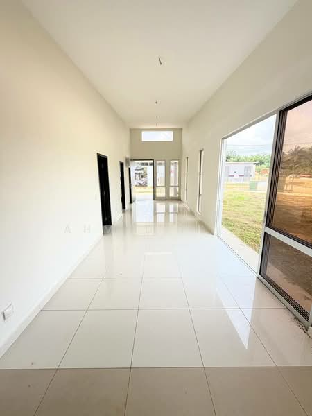 1-storey Terraced House for Sale in Pekan Dengkil (Dengkil) - Ahmad Faiz - Entrance - PropertyGuru.com.my