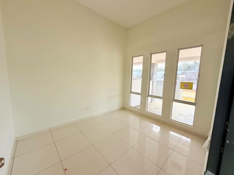 1-storey Terraced House for Sale in Pekan Dengkil (Dengkil) - Ahmad Faiz - Interior - PropertyGuru.com.my