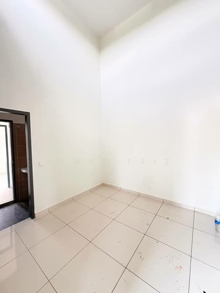 1-storey Terraced House for Sale in Pekan Dengkil (Dengkil) - Ahmad Faiz - Interior - PropertyGuru.com.my