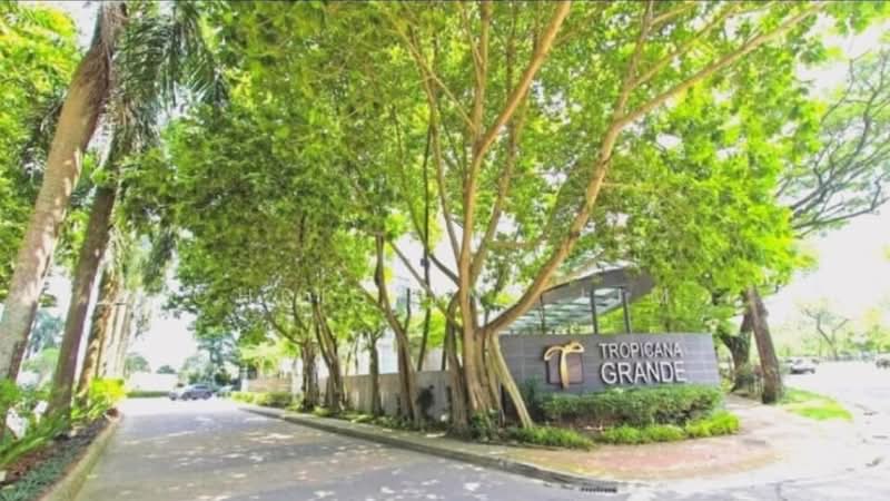 Kondominium untuk Dijual di Tropicana Grande - Christine Lim - Entrance - PropertyGuru.com.my