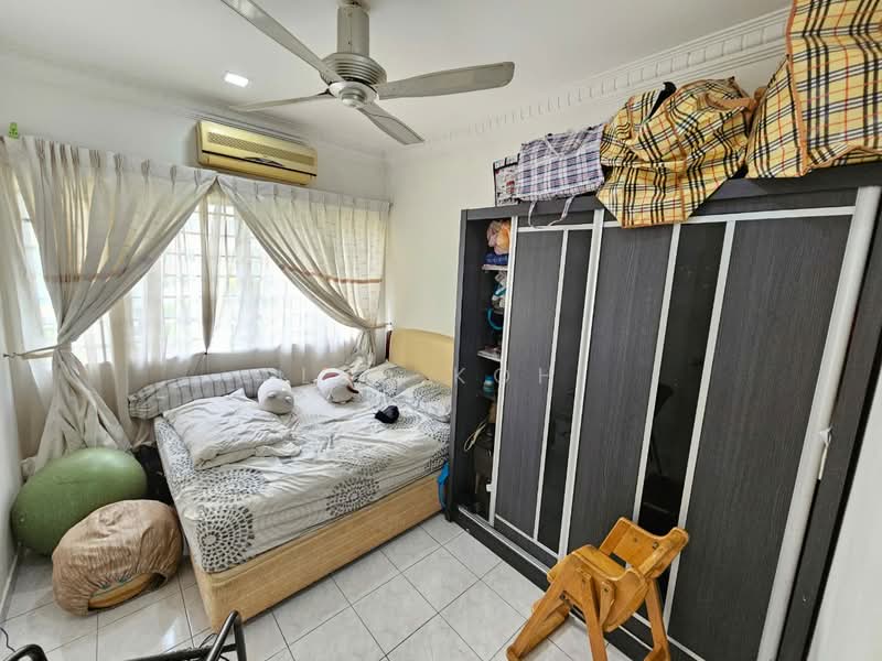 Pangsapuri untuk Dijual di Sri Cassia - Leo Koh - Bedroom - PropertyGuru.com.my