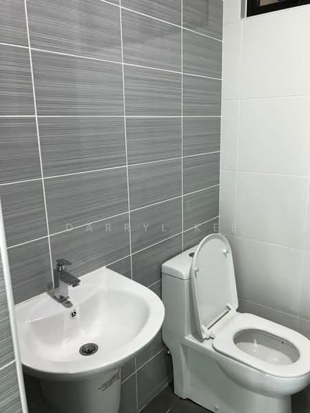 Service Residence for Sale at Sky Oasis Residence (Pangsapuri Oasis 1) - Darryl Kee - PropertyGuru.com.my