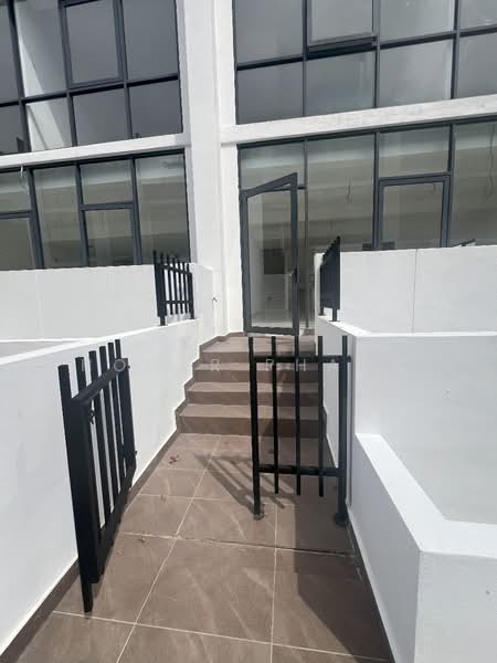 Rumah Teres untuk Dijual di Damansara Perdana (Selangor) - Homer Phang - Exterior - PropertyGuru.com.my