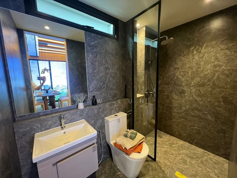 Kondominium untuk Dijual di The Shang Residence @ Kuchai Lama - Tw Lun - Bathroom - PropertyGuru.com.my