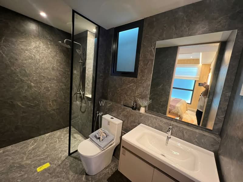 Kondominium untuk Dijual di The Shang Residence @ Kuchai Lama - Tw Lun - Bathroom - PropertyGuru.com.my