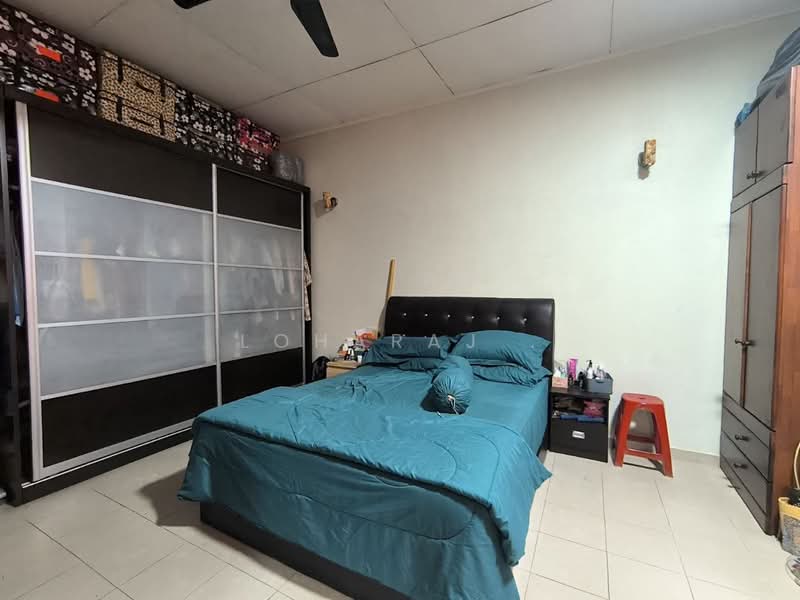 Rumah Teres 2 Tingkat untuk Dijual di Seksyen 13 (Shah Alam) - Loharaj . - PropertyGuru.com.my