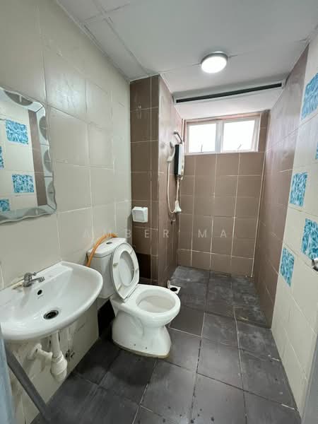Pangsapuri untuk Disewa di M'tiara - Amber Ma - Bathroom - PropertyGuru.com.my