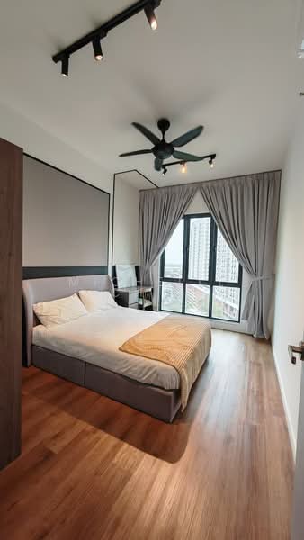 Servis Apartment untuk Disewa di Suasana @ Utropolis - Michelle Chia - Bedroom - PropertyGuru.com.my