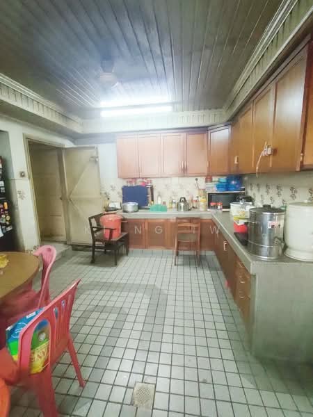 1-storey Terraced House for Sale in Taman Bukit Maluri (Kepong) - Kiing TW - Kitchen - PropertyGuru.com.my