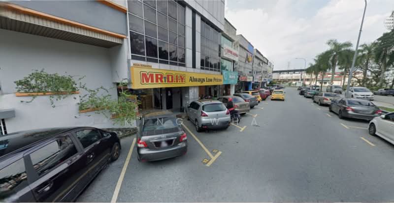Shop for Sale in Batu Caves (Selangor) - King Wha - Exterior - PropertyGuru.com.my