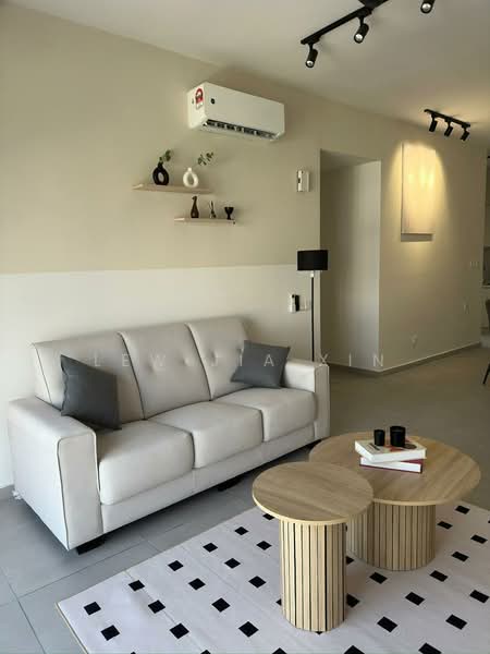 Servis Apartment untuk Disewa di D'Ivo - Lew Jia Xin - Living Room - PropertyGuru.com.my