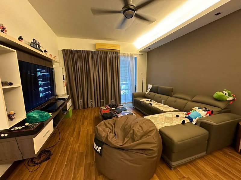 Kondominium untuk Dijual di Sterling - Lester Lee - Living Room - PropertyGuru.com.my