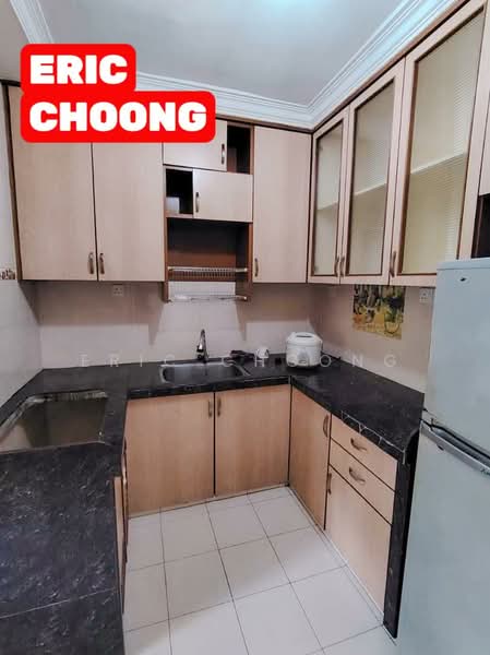 Pangsapuri untuk Dijual di Sri Impian Apartment - Eric Choong - Kitchen - PropertyGuru.com.my