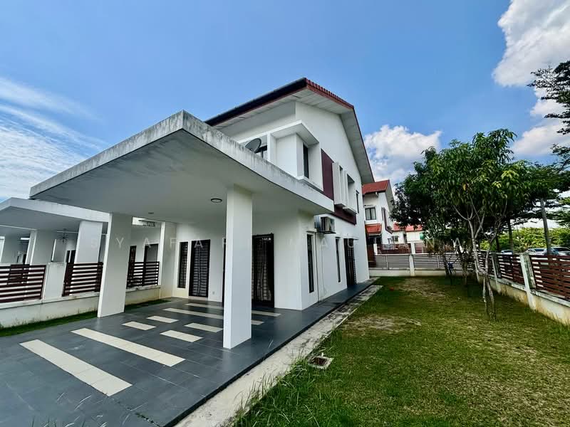 2-storey Terraced House for Sale in Alam Impian (Shah Alam) - Syafari Maulana - Exterior - PropertyGuru.com.my