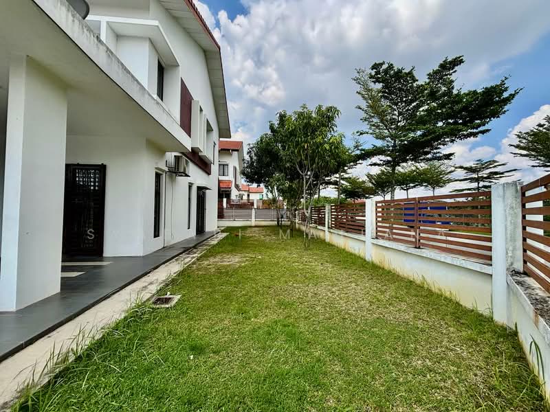 2-storey Terraced House for Sale in Alam Impian (Shah Alam) - Syafari Maulana - Exterior - PropertyGuru.com.my