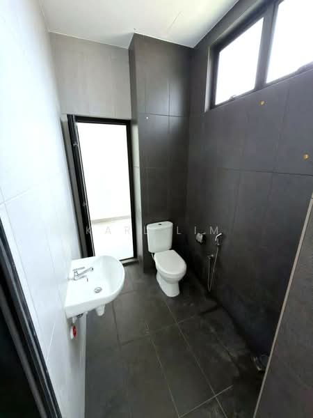 2-storey Terraced House for Sale in Setia Eco Cascadia (Tebrau) - Karl Lim - Bathroom - PropertyGuru.com.my