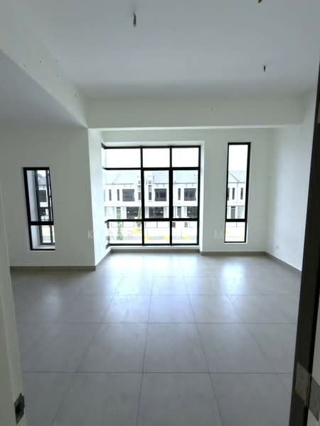2-storey Terraced House for Sale in Setia Eco Cascadia (Tebrau) - Karl Lim - Living Room - PropertyGuru.com.my
