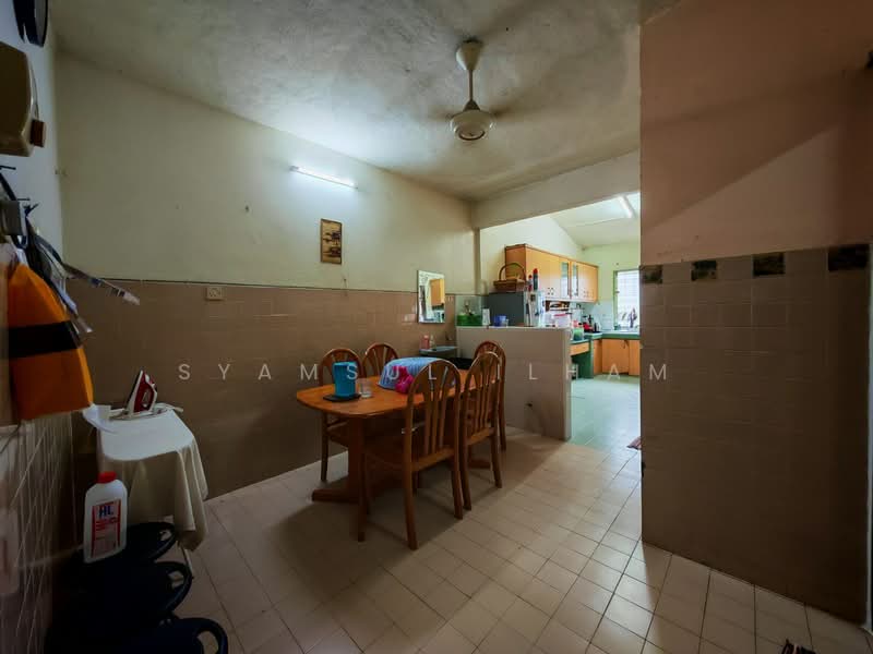 2-storey Terraced House for Sale in Keramat (Kuala Lumpur) - Syamsul Ilham - Kitchen - PropertyGuru.com.my