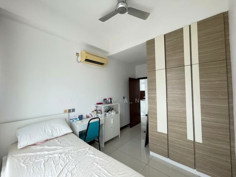 Service Residence for Sale at Paragon Residences @ Straits View - Siow Yan Er - Bedroom - PropertyGuru.com.my