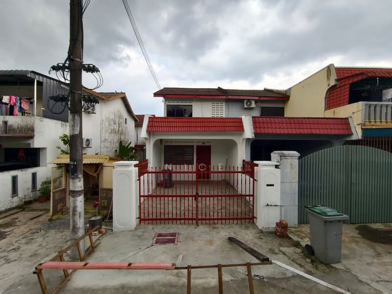 Rumah Teres 2 Tingkat untuk Dijual di Bandar Selesa Jaya (Skudai) - Janice . - Exterior - PropertyGuru.com.my