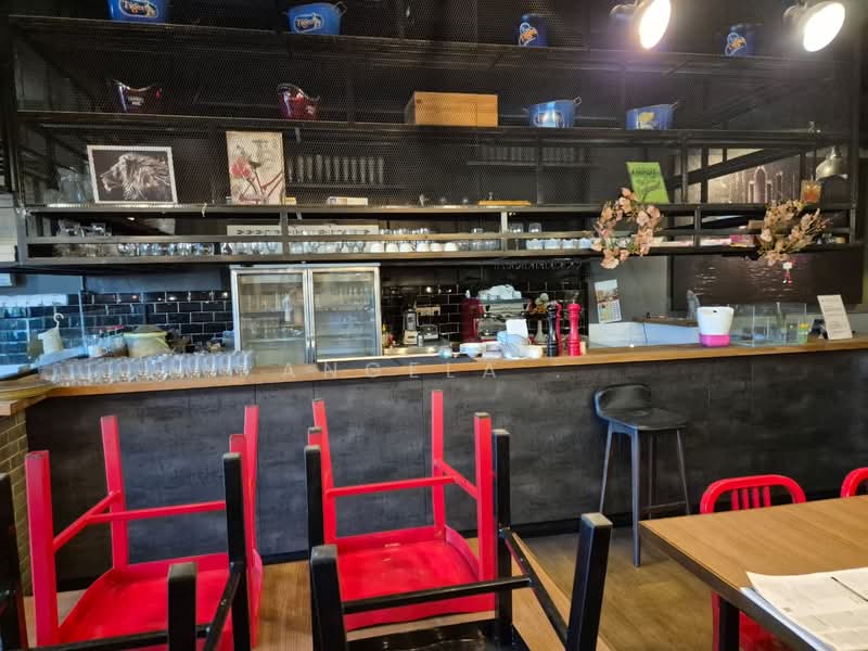 Retail Space for Rent in Petaling Jaya (Selangor) - Angela . - Interior - PropertyGuru.com.my