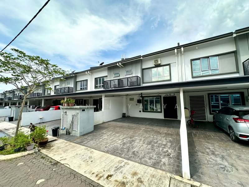 Rumah Teres untuk Dijual di Kuala Selangor (Selangor) - Banin Yahya - Exterior - PropertyGuru.com.my