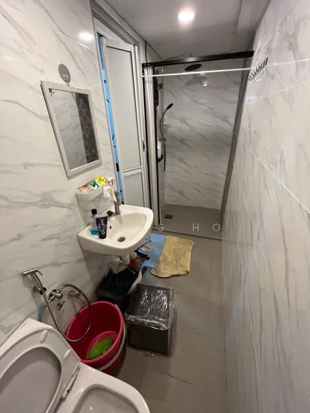 Apartment for Rent at Plaza 393 - Lucas Ho - Bathroom - PropertyGuru.com.my