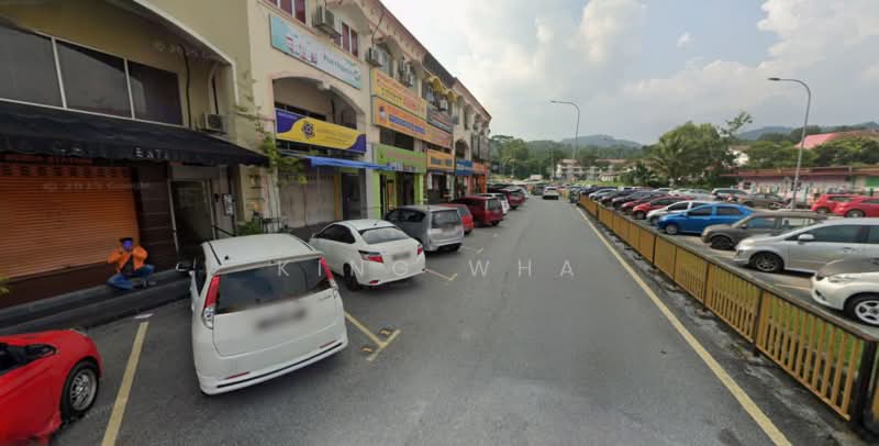Shop for Sale in Batu Caves (Selangor) - King Wha - Exterior - PropertyGuru.com.my